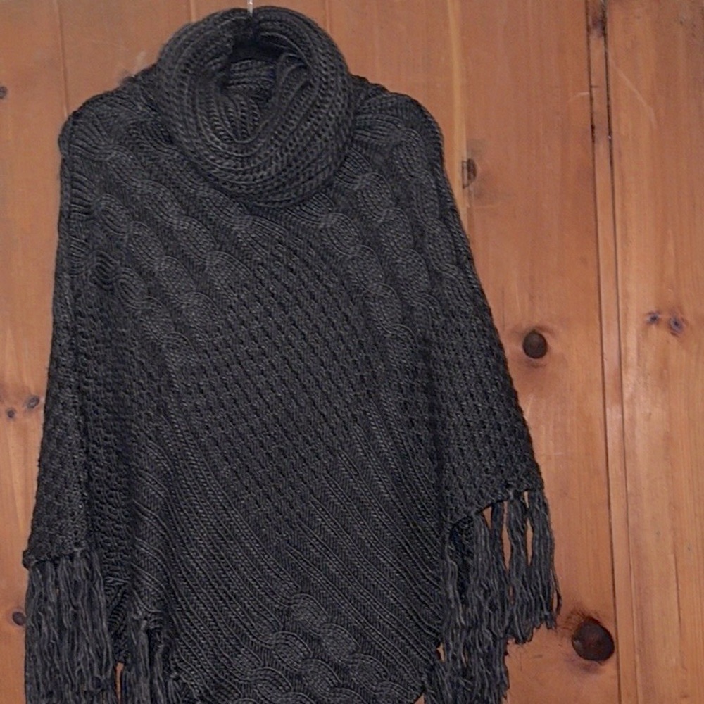 Cowl neck cable knit sweater poncho w tassels